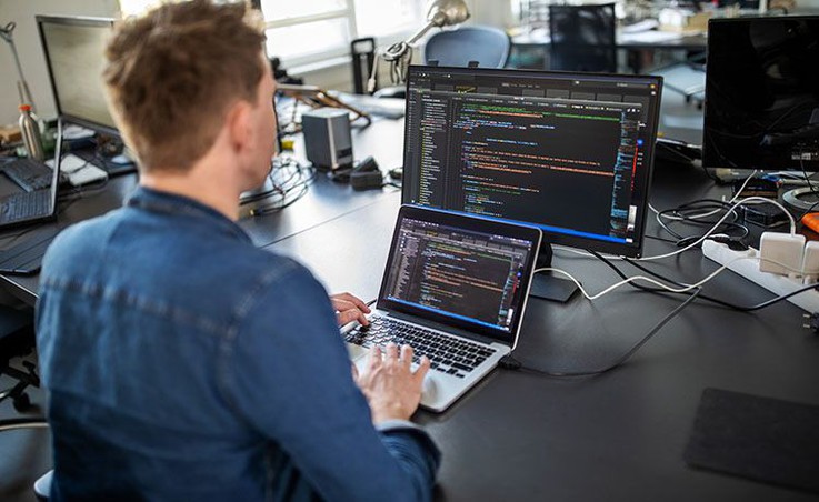 Ausbildung zum Fachinformatiker für Systemintegration: Gehalt/Stellen