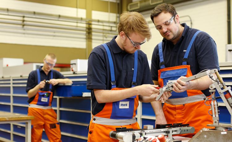 Was Verdient Ein Industriemechaniker In Der Ausbildung Ausbildung zum Industriemechaniker | Ausbildung.de